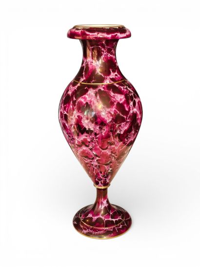 LIMOGES (Maison Chabanier)
Urn vase on pedestal...
