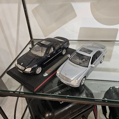 MAISTO Echelle 1/18°
Mercedes Benz classe...