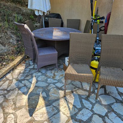 MAISON KOK
Mobilier de jardin en resine tressé...