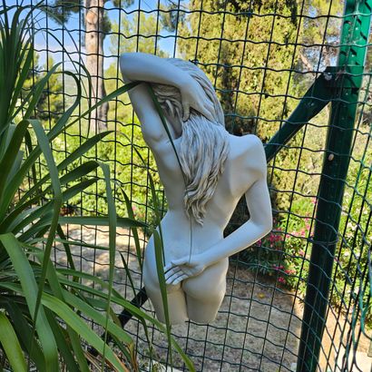 ENSEMBLE DE STATUES en pierre reconstituée...