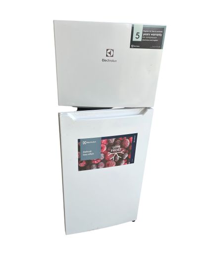 ELECTROLUX
Refrigérateur congélateur 
H 140...