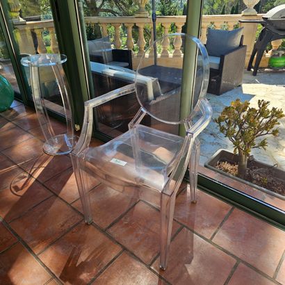 PHILIPPE STARCK modèle GHOST
Fauteuil en...