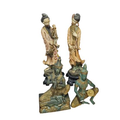 SOUVENIRS DE THAILANDE 
Deux danseuses en...