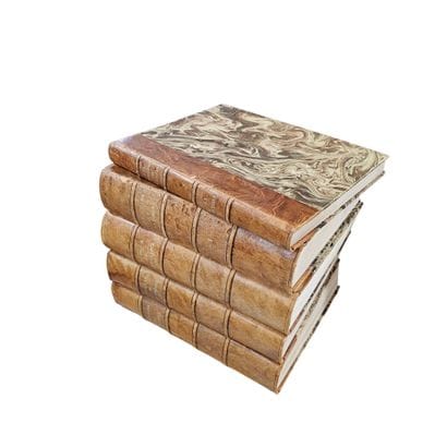 Ensemble de cinq volumes :
