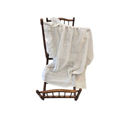 Mobilier de poupée comprenant :
1. Lit à...