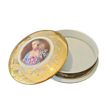 LIMOGES XXe siècle
Bonbonnière circulaire...