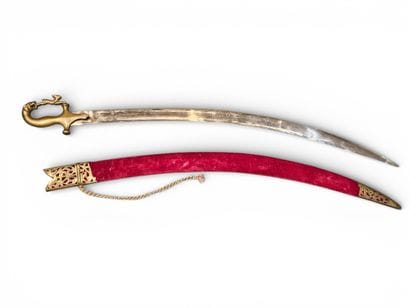 TRAVAIL INDIEN XXème siècle
Kirpan d'apparat,...