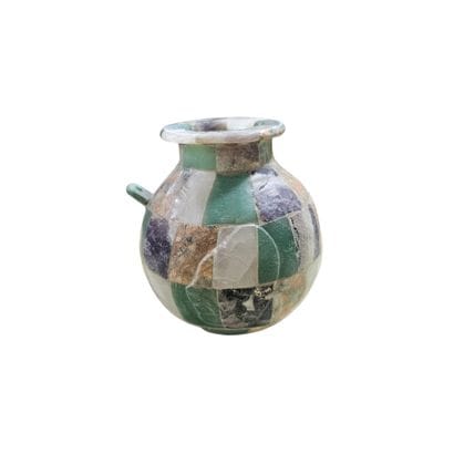 TRAVAIL XX ème siècle 
Petit vase boule à...