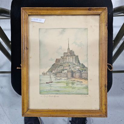 Ensemble de deux gravures encadrées et vitrées...