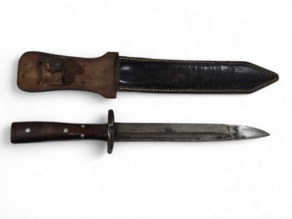 BAIONNETTE transformée en couteau de chasse,...