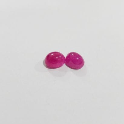 RUBIS pinkish red Nbr 2 , cabochon , Madagascar...