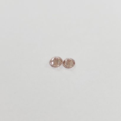 ZIRCON gentle heat pink Nbr 2 Tanzanie rond...