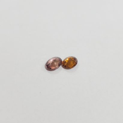 ZIRCON imperial pink et yellow VS Nbr 2 Tanzanie...