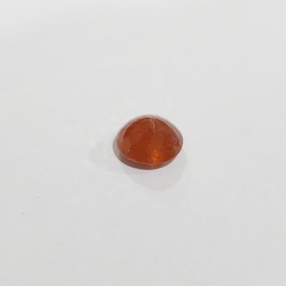 GRENAT orange spessartite , ovale , Nigéria...