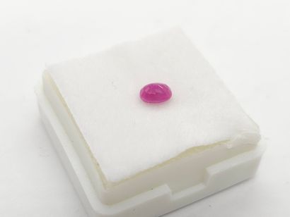 RUBIS pinkish red Myanmar , ovale , Birmanie...