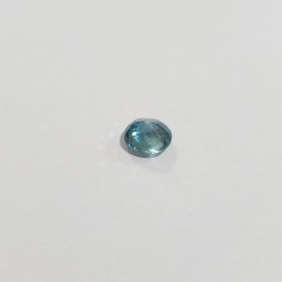 ZIRCON gentle heat blue , ovale , Cambodge...