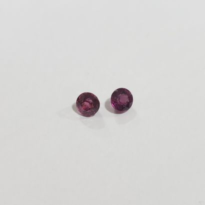 GRENAT purplish pink rhodolite Nbr 2 , rond...