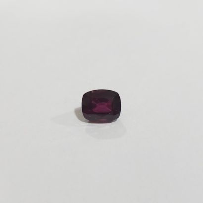 GRENAT purplish pink rhodolite , coussin...