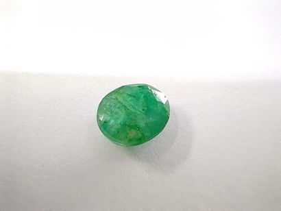 EMERAUDE	 ovale, Zambie	, 2.60 carats
Dim...