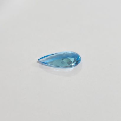 TOPAZE baby blue , poire , Brésil , 4,34...