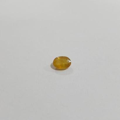 SAPHIR mustard yellow , ovale , Thailand...