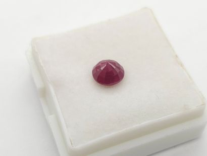 RUBIS red , rond , Tanzanie , 1,19 Carats,...