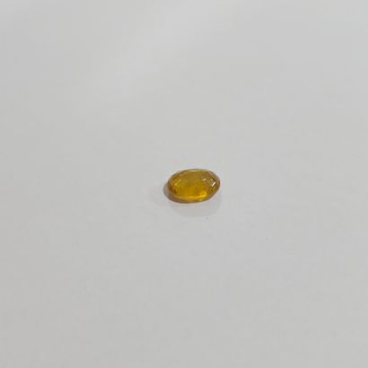 SAPHIR mustard yellow , ovale , Thailand...