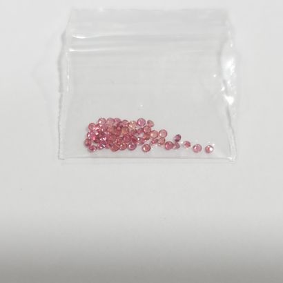 SAPHIR orangy pink Songea Nbr 45 , rond ,...