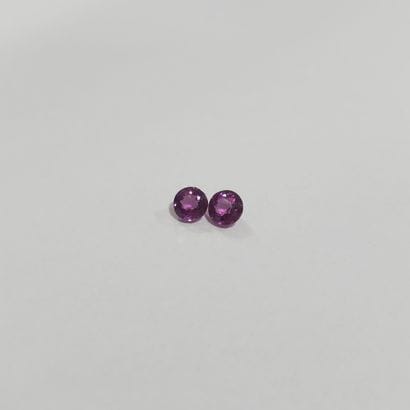GRENAT pinkish purple rhodolite Nbr 2 , rond...