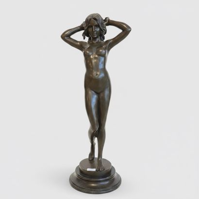 PITTA LUGA (20th century)
Nude Woman
Bronze...