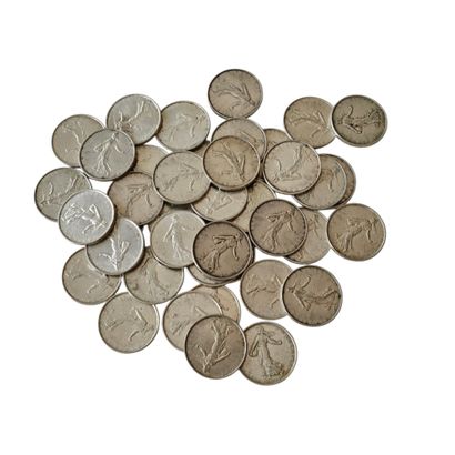 REUNION DE QUARANTE-DEUX PIECES de 5 francs...