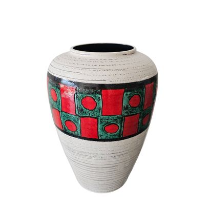 SCHEURICH, GERMANY
Glazed earthenware vase...