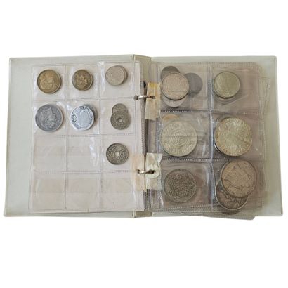 COLLECTION DE PIECES DE MONNAIE dans un petit...