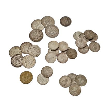 FRANCE - REUNION de PIECES de francs en argent...