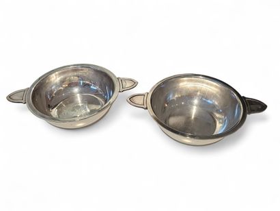 CHRISTOFLE
Paire d'écuelles à oreilles en...