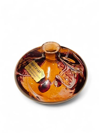 JEAN MICHEL OPERTO
Blown glass soliflore...