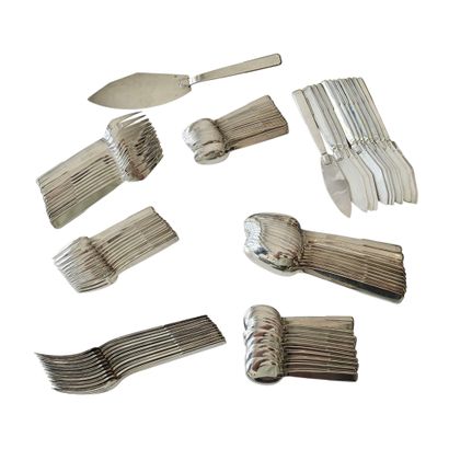 RAVINET DENFERT Art Deco model
Set of 925...