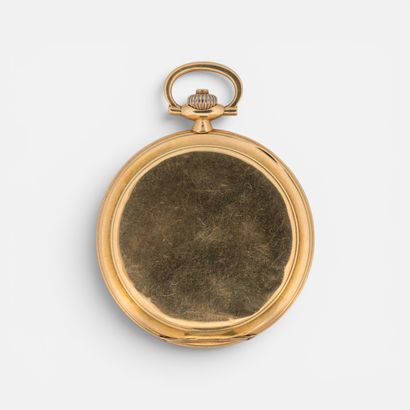 LIP - Solid yellow gold (.750) savonnette...