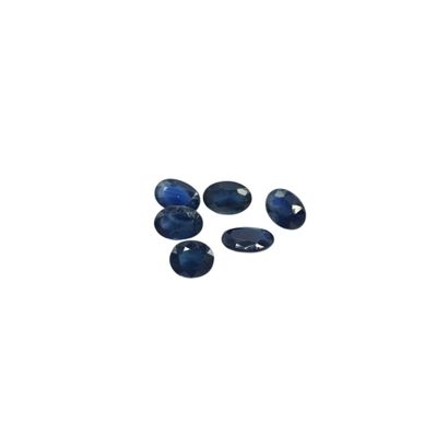 SIX SAPPHIRES, totaling 3.33 carats