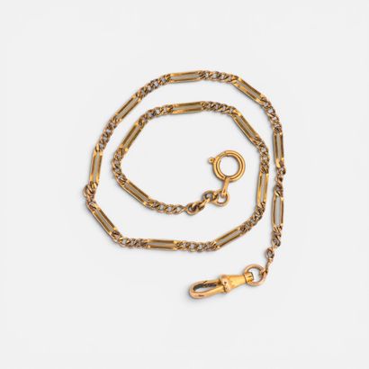 LIP - Solid yellow gold (.750) savonnette...