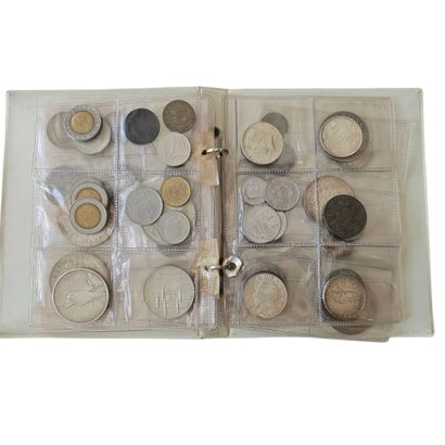 COLLECTION DE PIECES DE MONNAIE dans un petit...