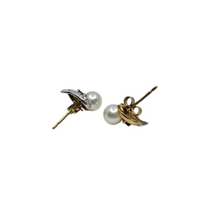 TRAVAIL italien moderne
Paire de clous d'oreille...