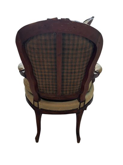 18th-century French FURNITURE
Pair of armchairs...
