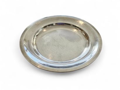 CHRISTOFLE 
Plat rond en métal argenté 
Diam:...