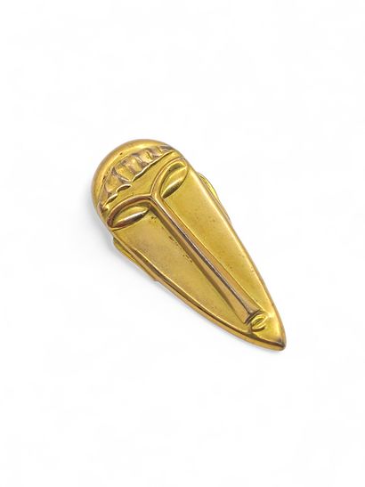 MODIGLIANI
Broche faisant pendant représentant...