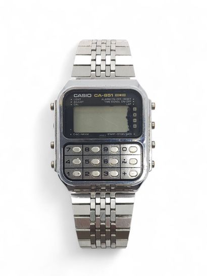 CASIO - CA821
Montre-reveil-calculatrice...