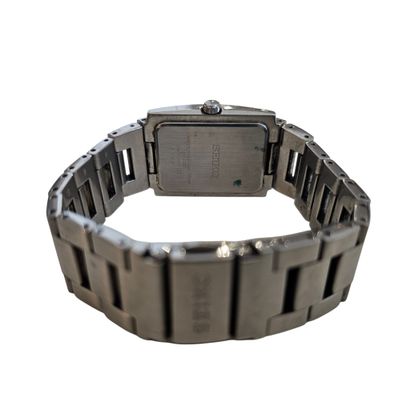 SEIKO 100 m 
Montre d'homme en acier ,boitier...