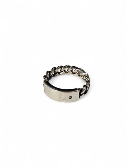 TRAVAIL Français moderne
Bague en argent...