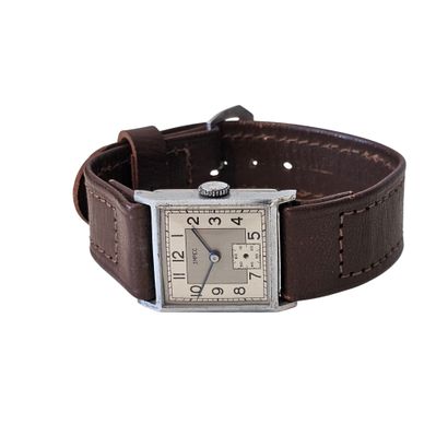 IMPEC 
Montre bracelet d'homme en métal ,boitier...