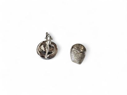TED LAPIDUS
Pendentif en argent 925°
Poids:...